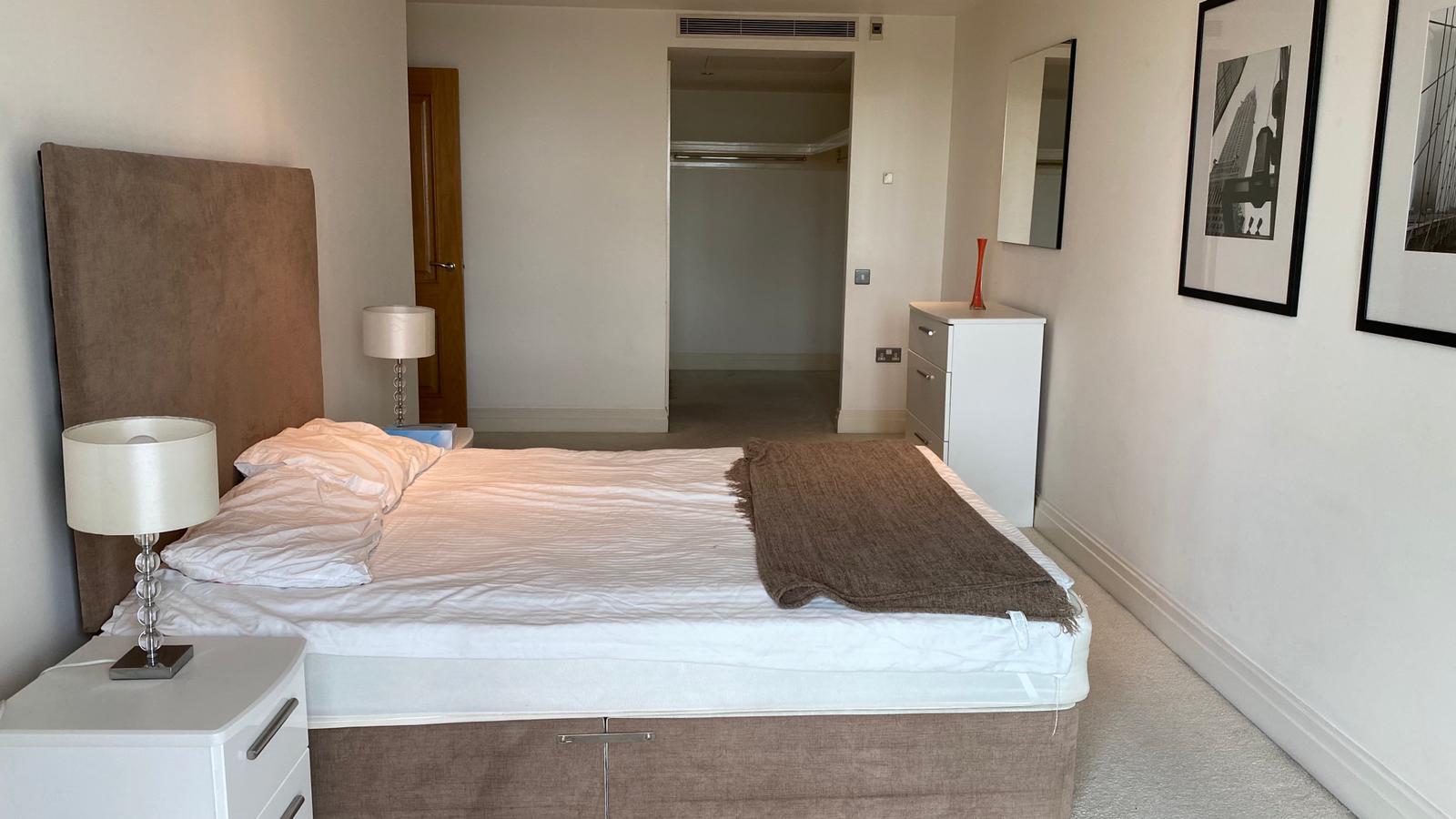 Flat Sheldon Square in City of Westminster