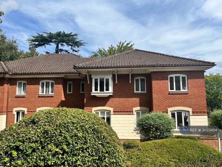 Flat Hawks Hill Court in Mole Valley