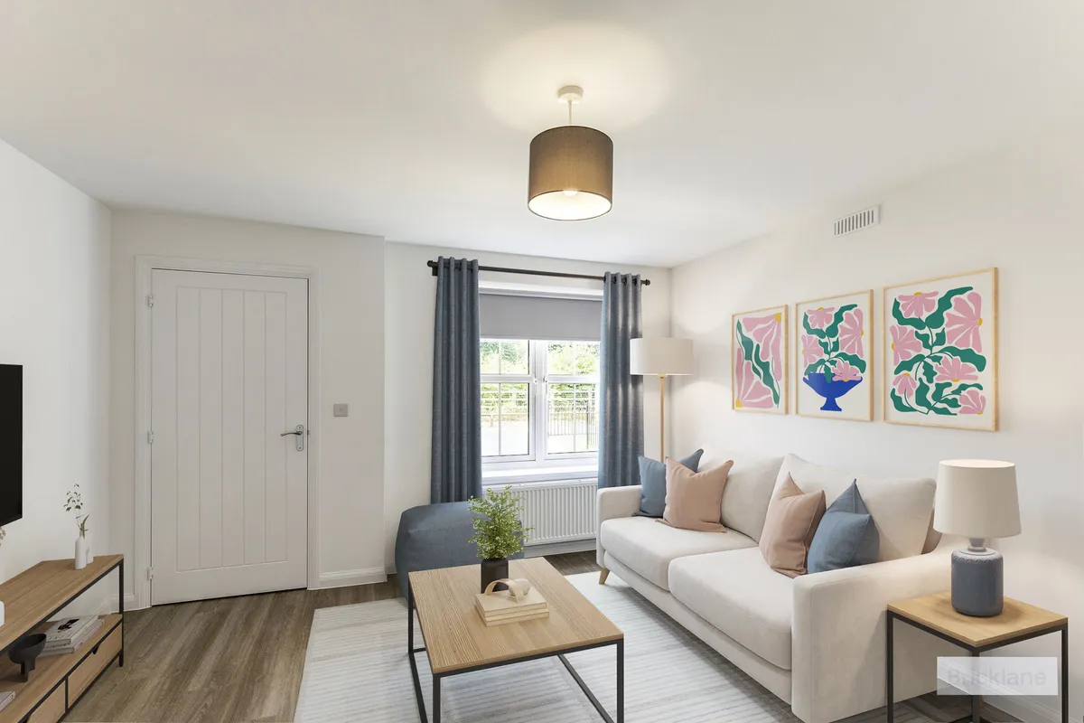 Flat Cardigan Close in Northampton