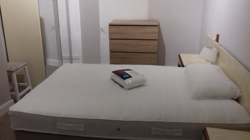 Room Haslingden Road in Guide