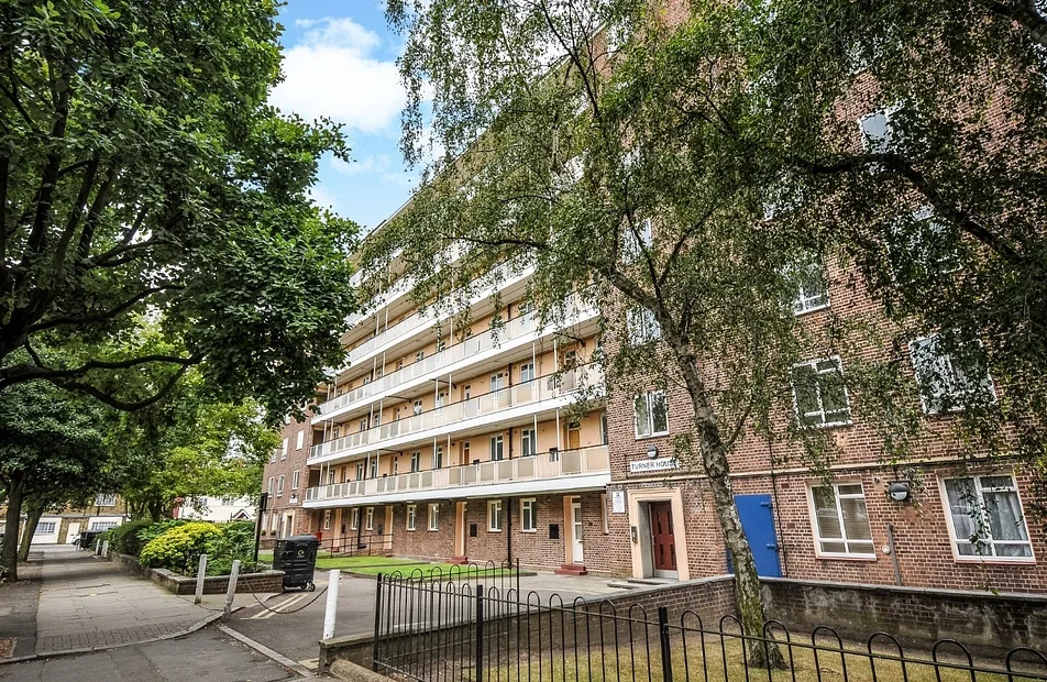 Flat Townshend Road in City of Westminster