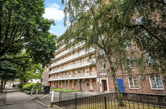 Flat Townshend Road in City of Westminster