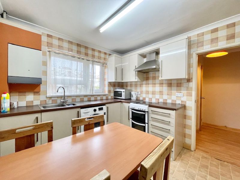 Flat Abbey Street in Greater London