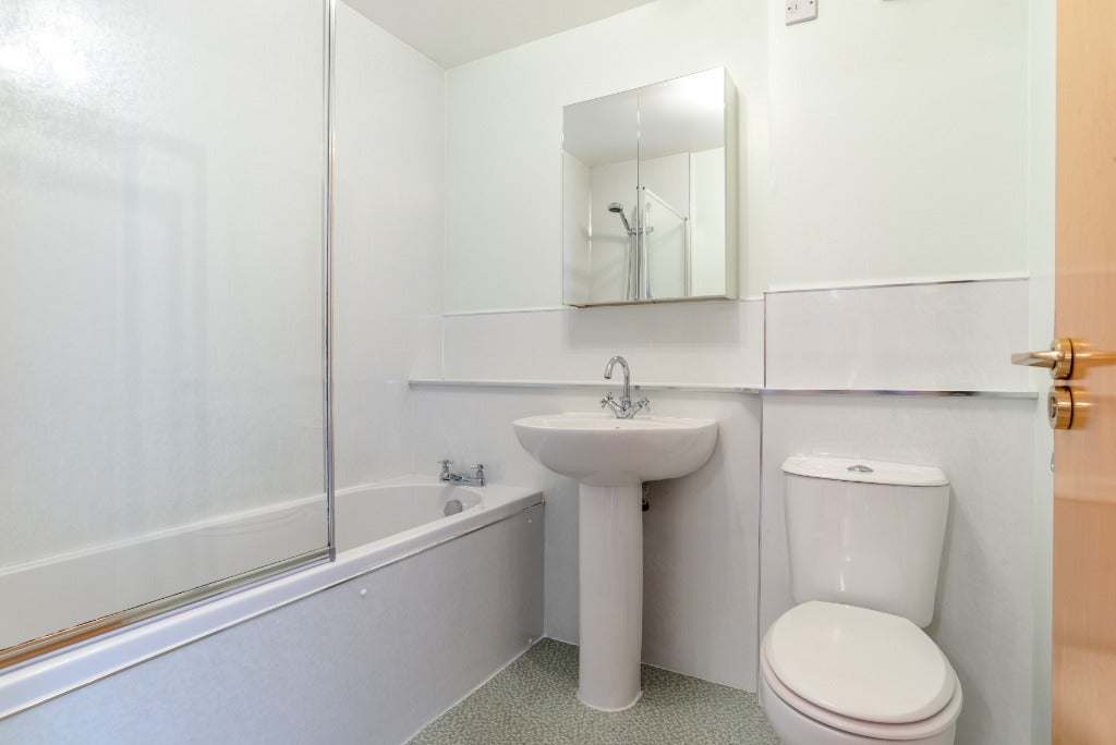 Flat Cedar Court in Aberdeen City