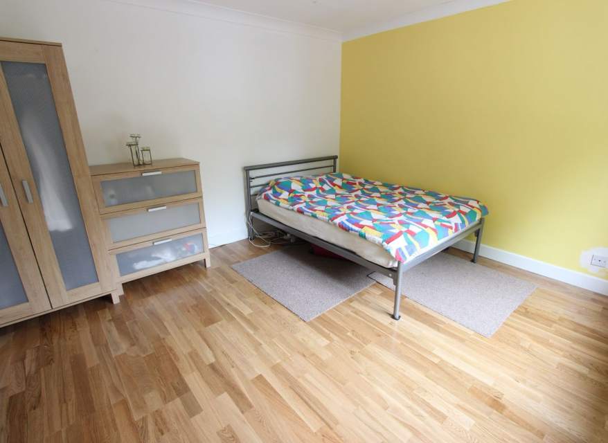 Room Goldings Crescent in Welwyn Hatfield