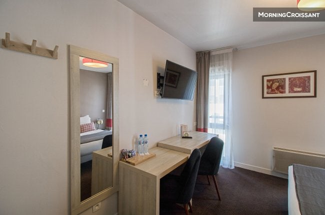 Room Avenue de Paris in Villejuif