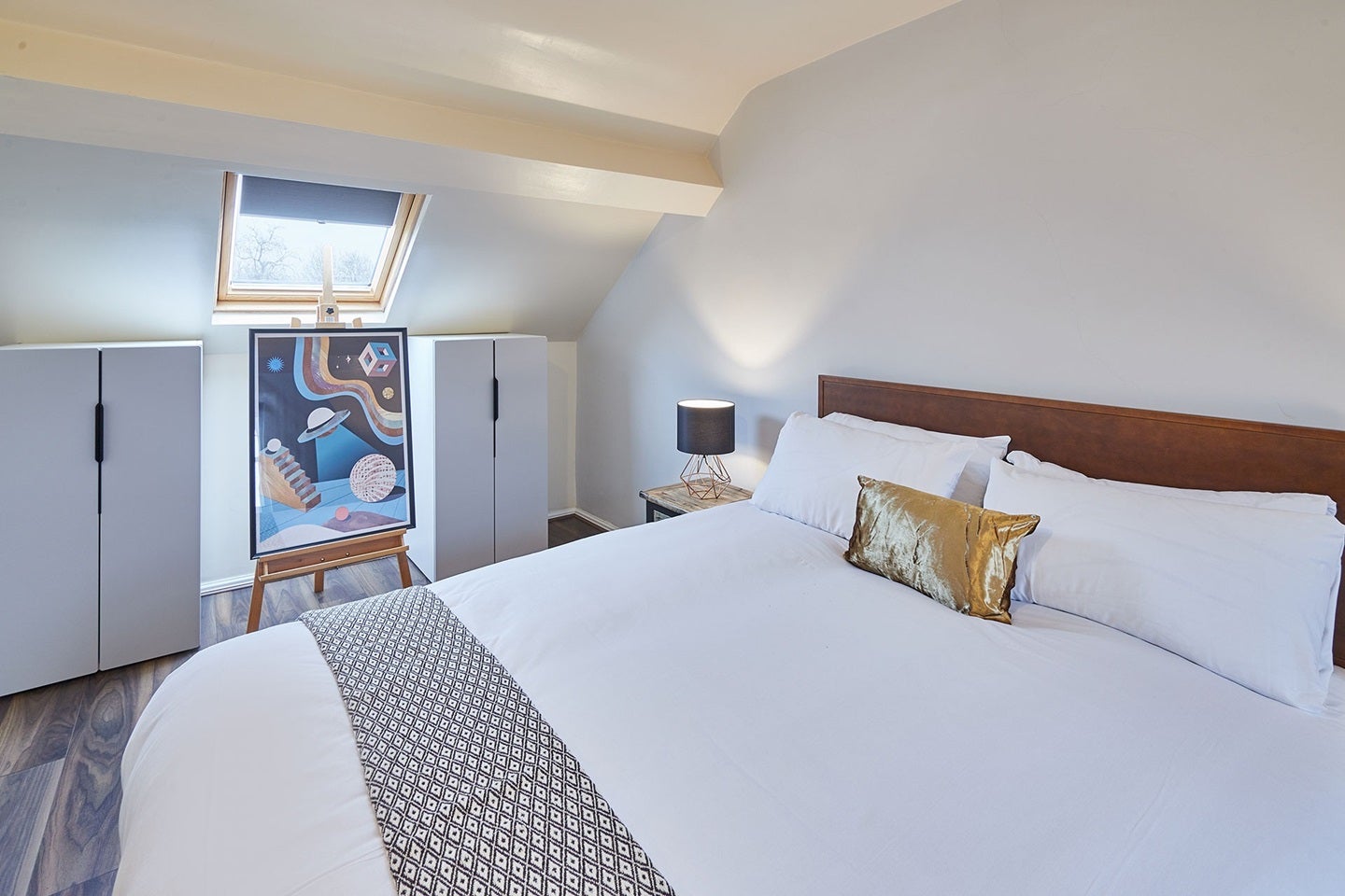 Room Marton Avenue in Middlesbrough