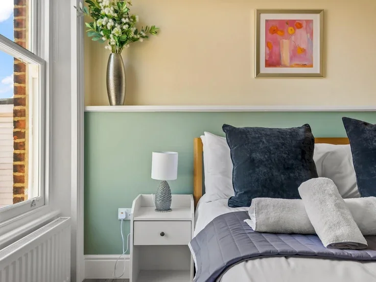 Flat Wincheap in Canterbury