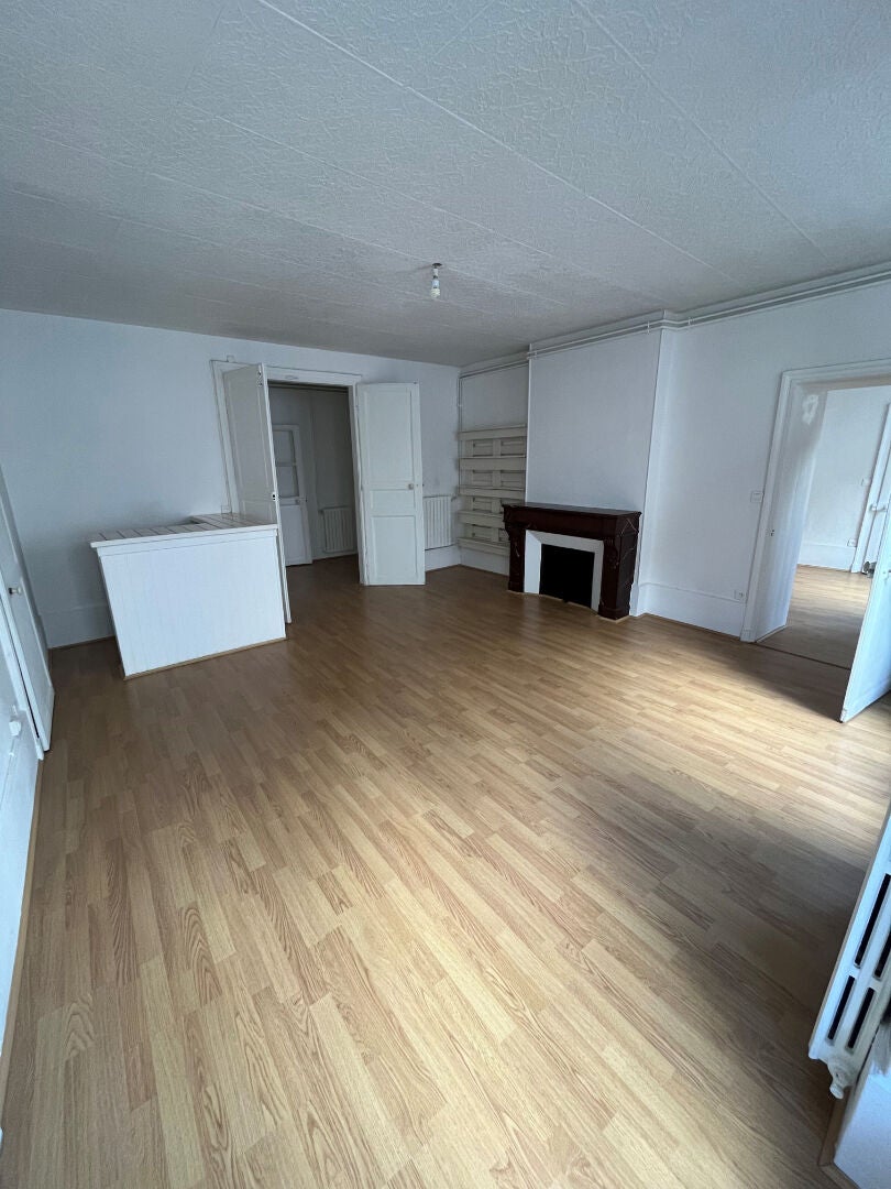 Appartement Rue de Paris à Moulins