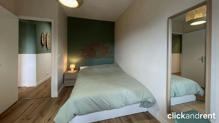 Room Rue Jean Lecanuet in Rouen