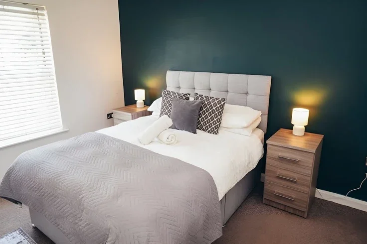 Flat Barroon in Derby