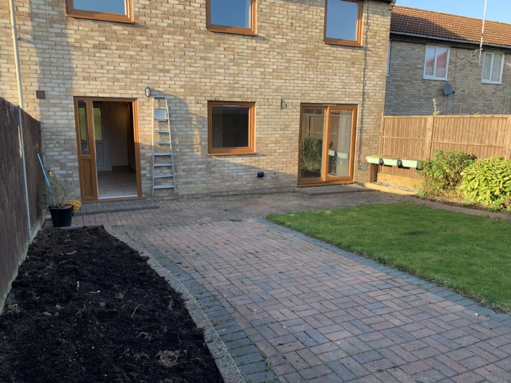 House Leaves Green in Bracknell