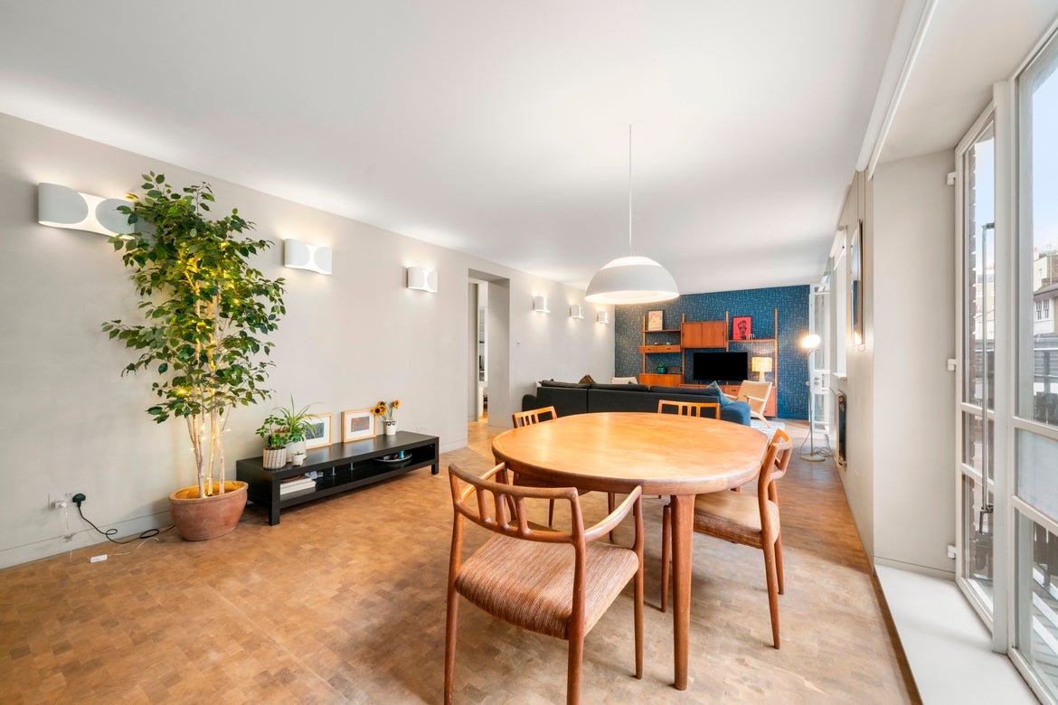 Flat Seymour Place in City of Westminster