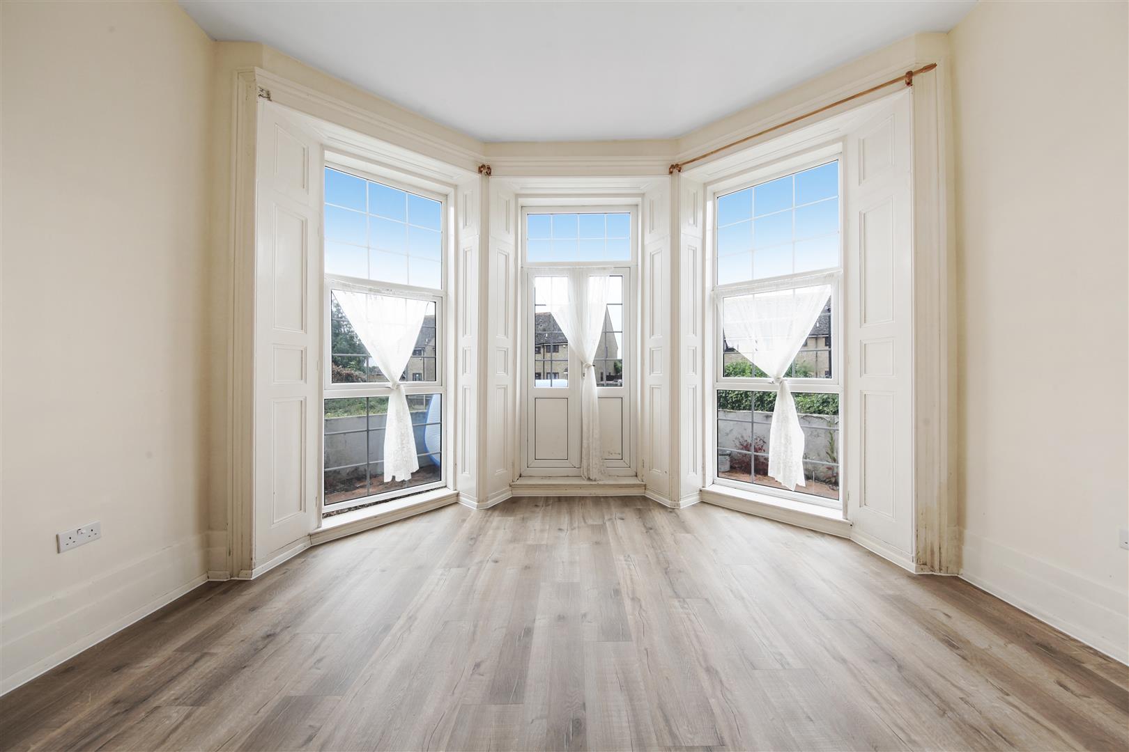 Flat Lilian Barker Close in Greater London