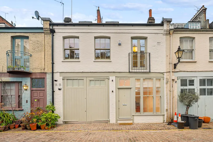 House Cranley Mews in Greater London