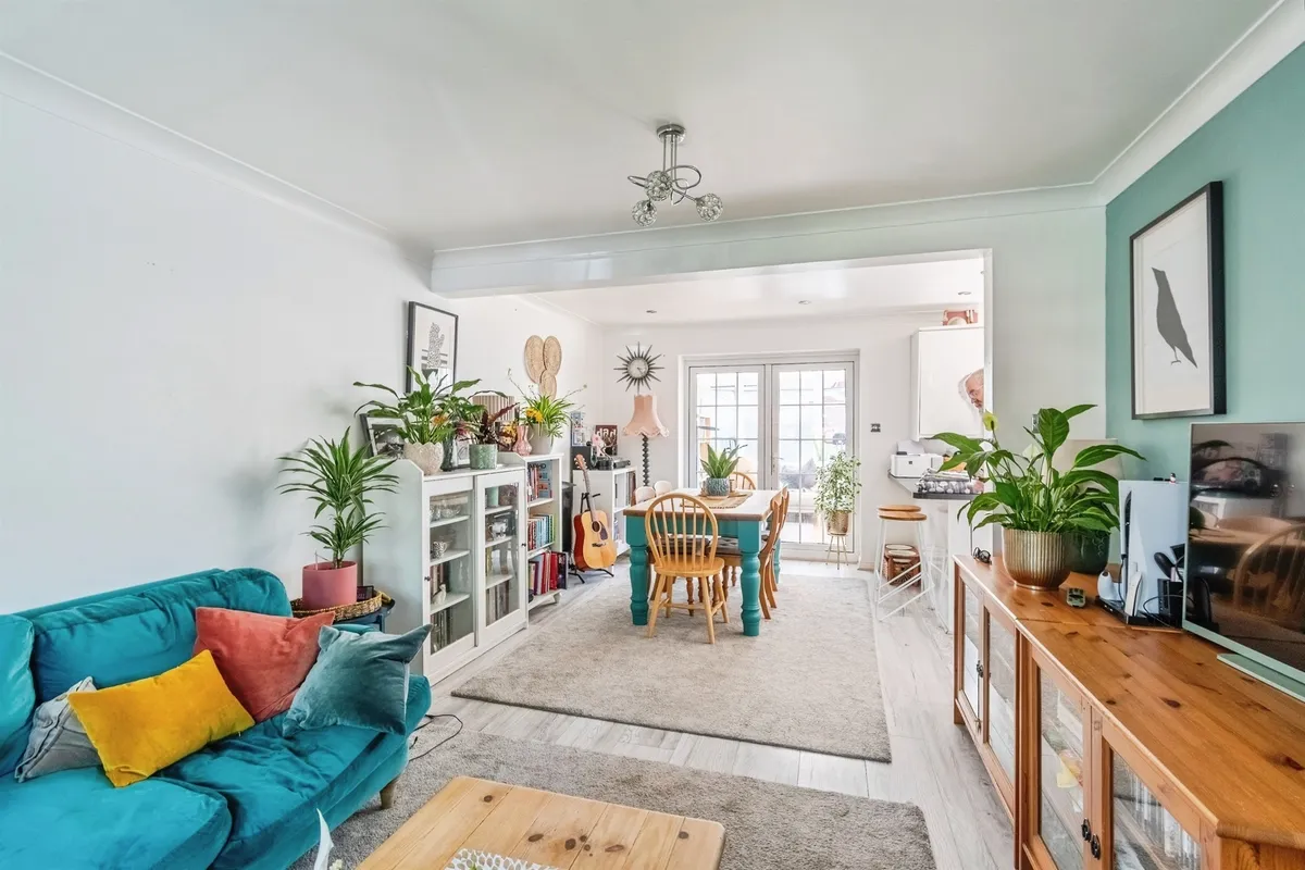 House Sandpiper Gardens in Chippenham