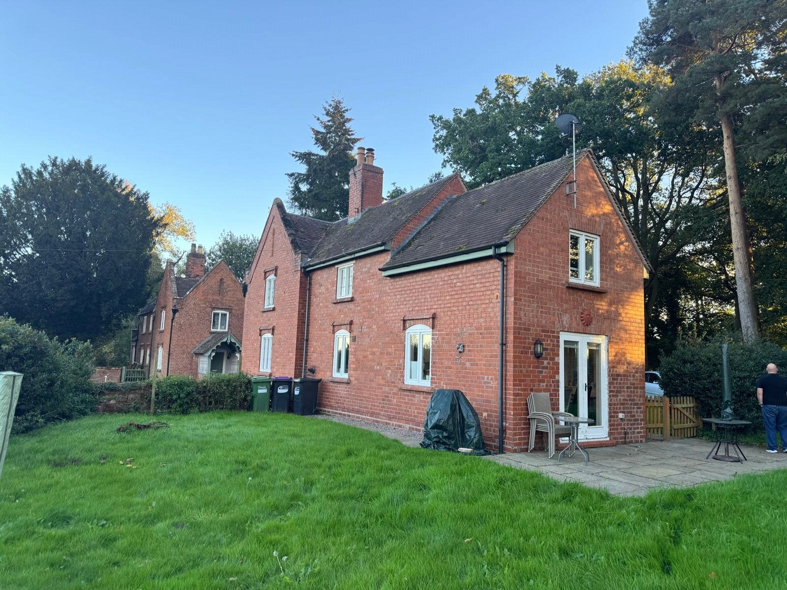 House Lodge Close in Shifnal