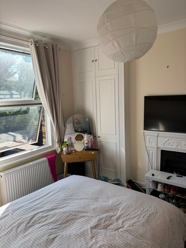 Room Tranmere Road in Greater London