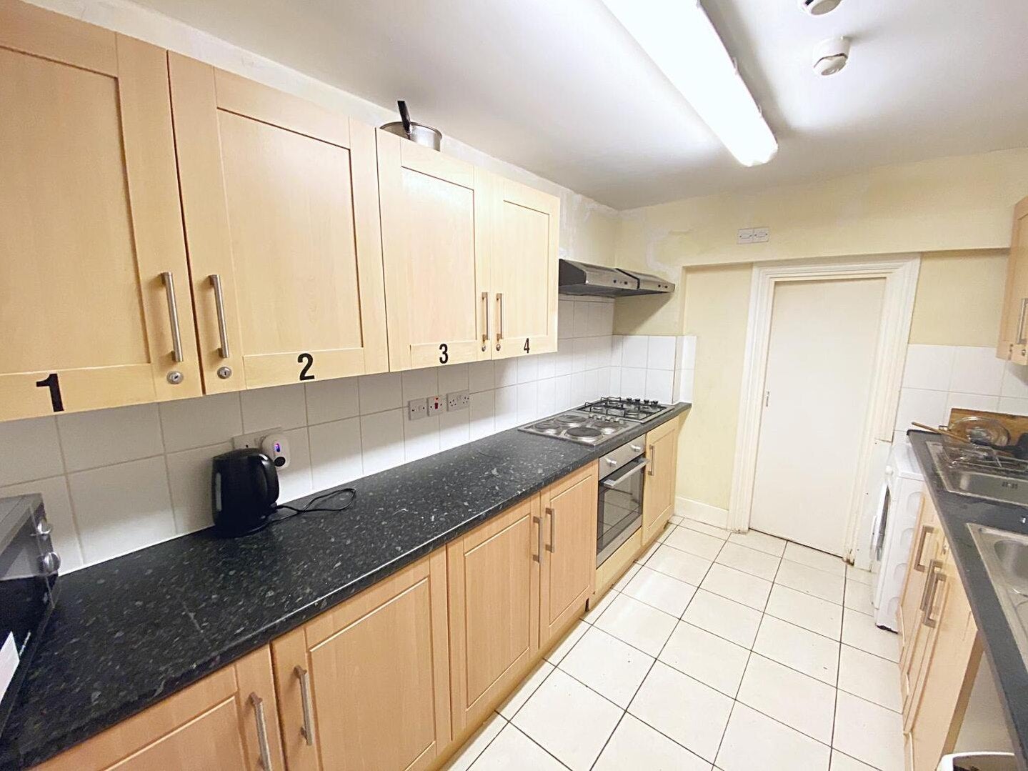 Room Talbot Road in Greater London