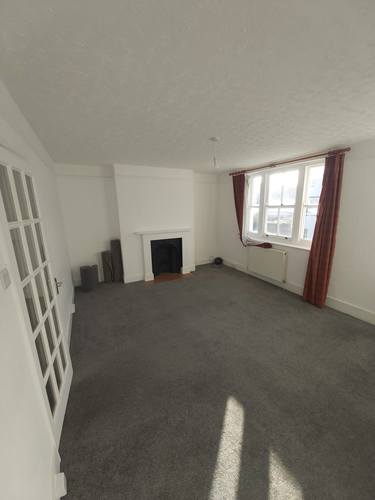 Flat Goring Road in Worthing