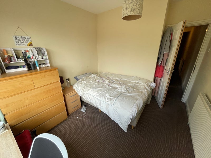 Room Station Road in Birmingham