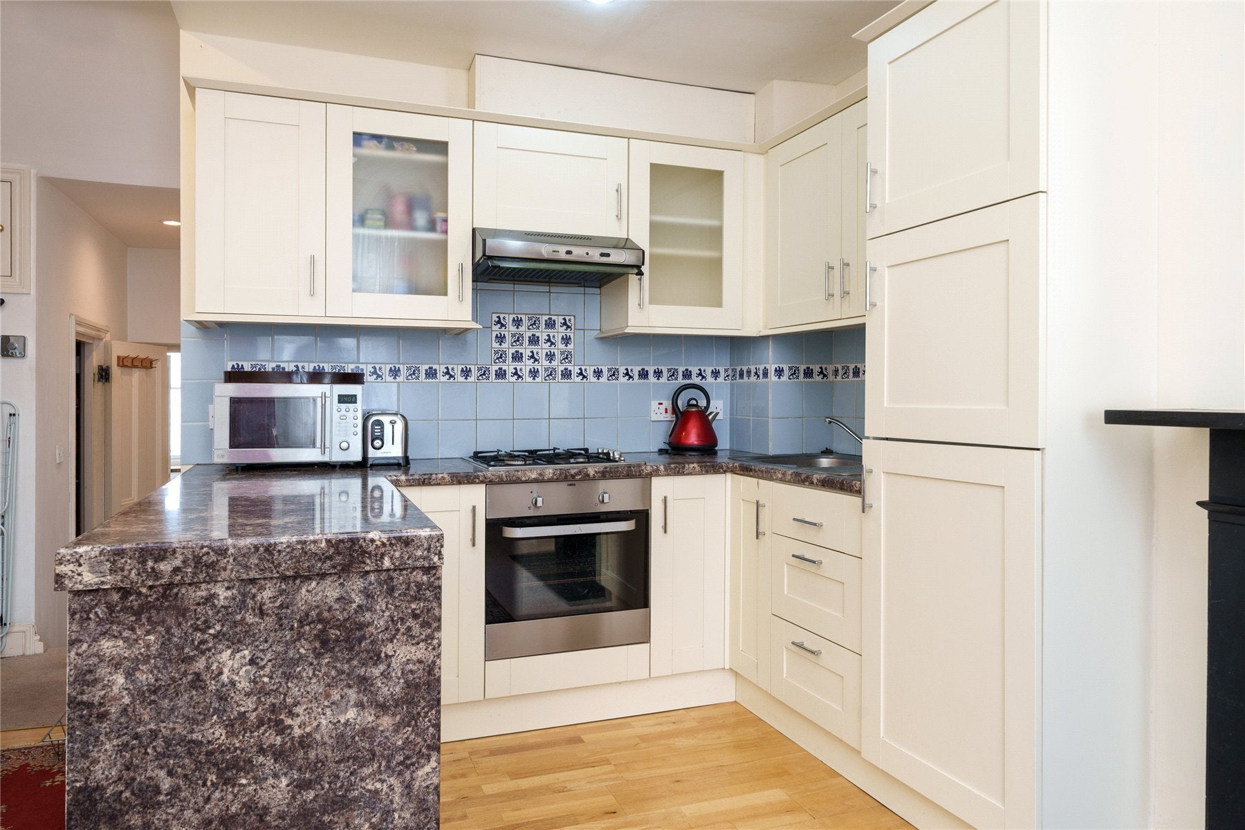 Flat Tachbrook Street in City of Westminster