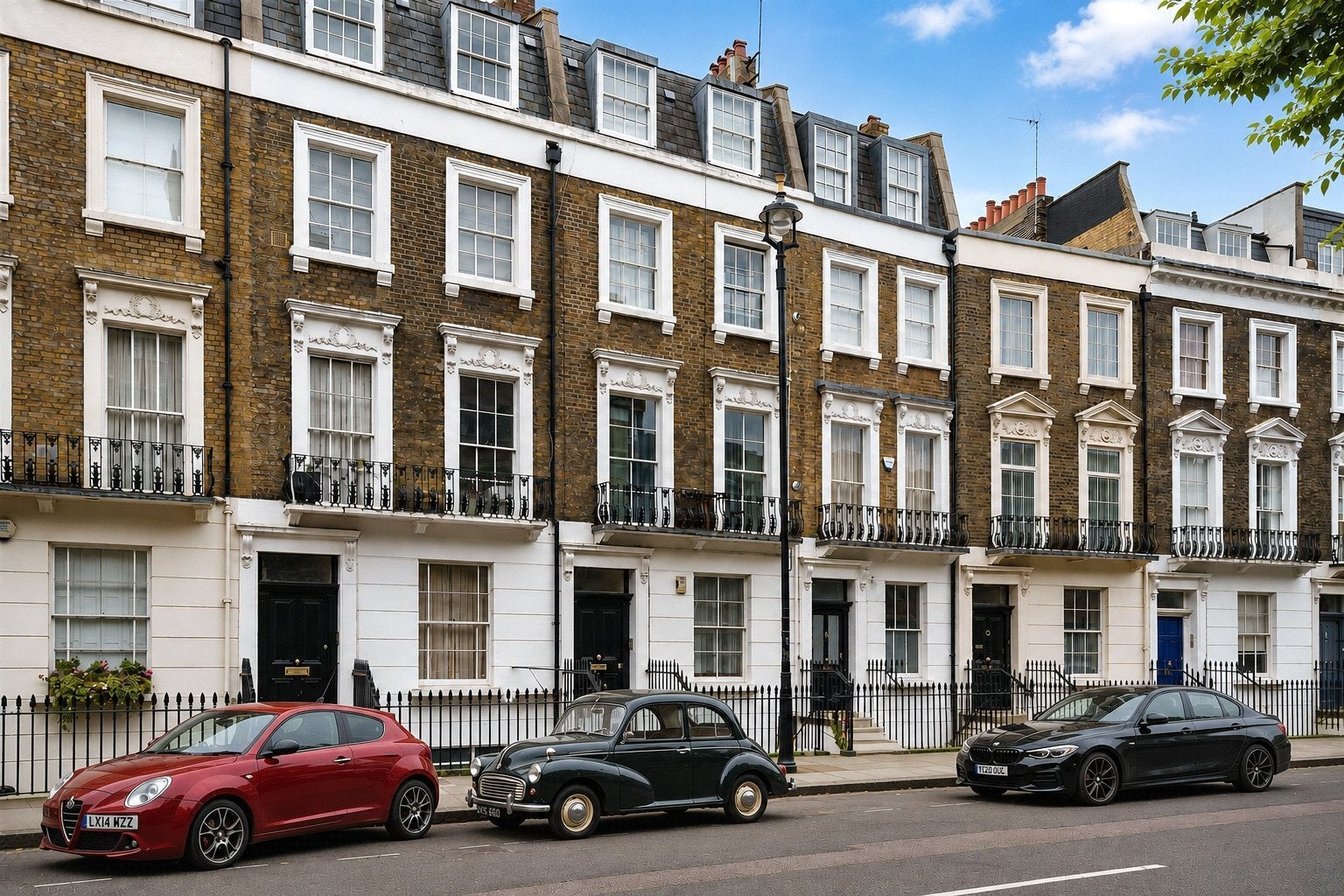 Flat Tachbrook Street in City of Westminster