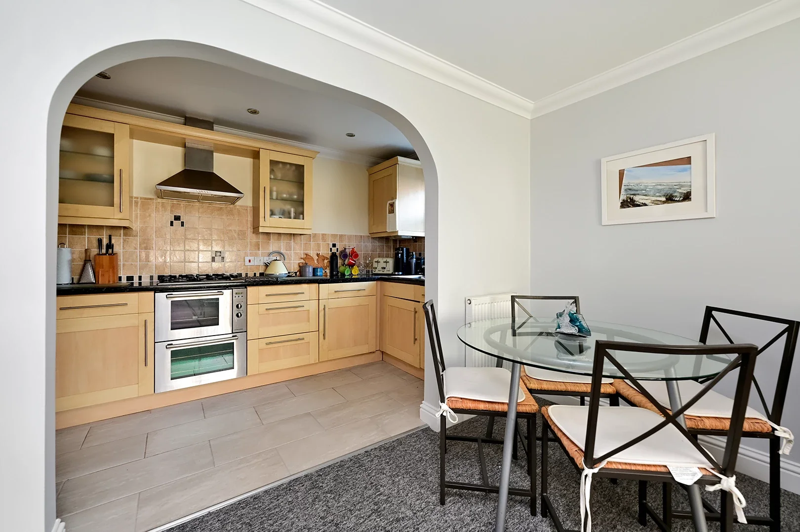 Flat Guildford Road East in Rushmoor