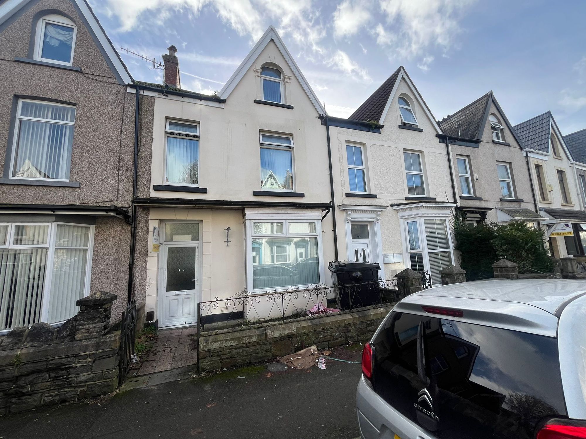 House St. Helen's Avenue in Swansea