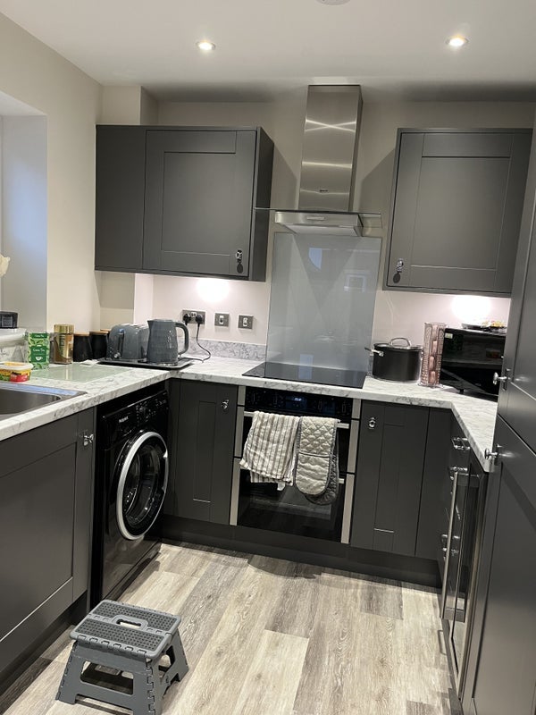Room Clarence Way in Tamworth