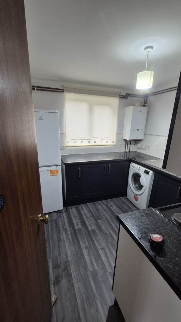 Flat Loris Court in Cambridge