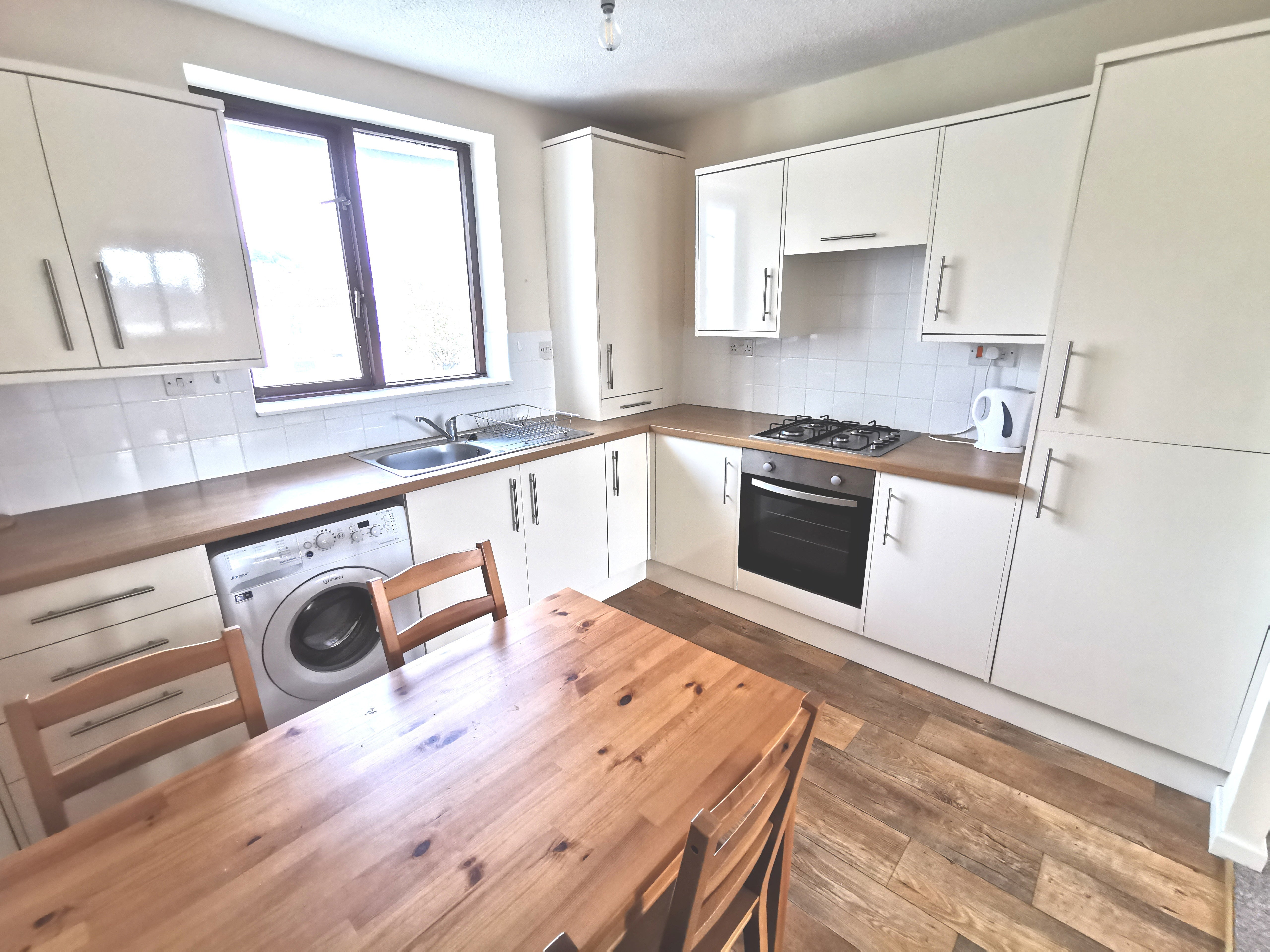 Flat Duke Street in Swansea
