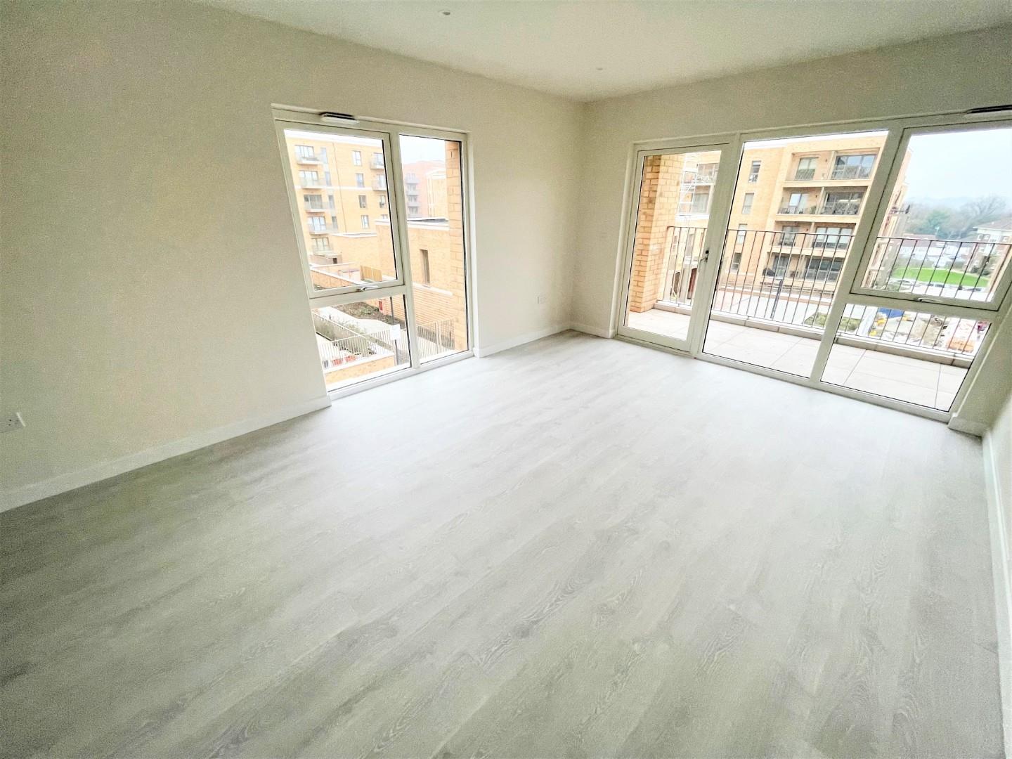 Flat Harewood Drive in Edinburgh