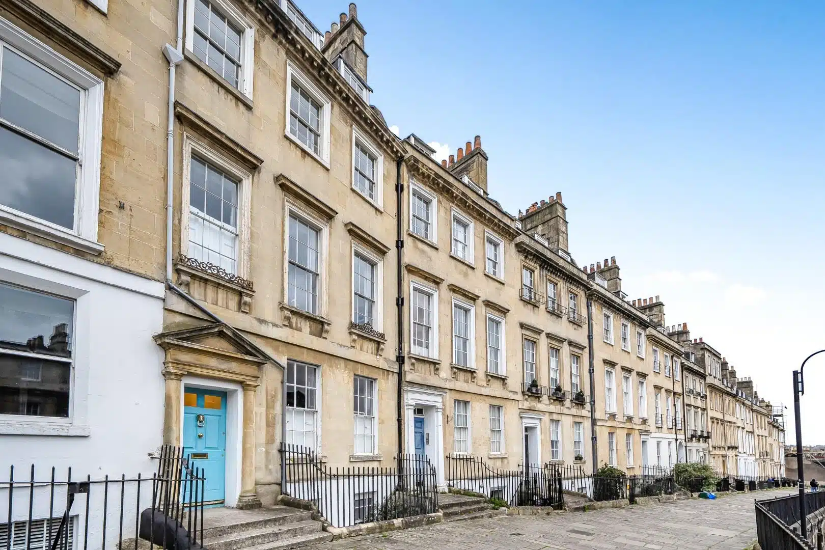 Flat Cleveland Place in Bath