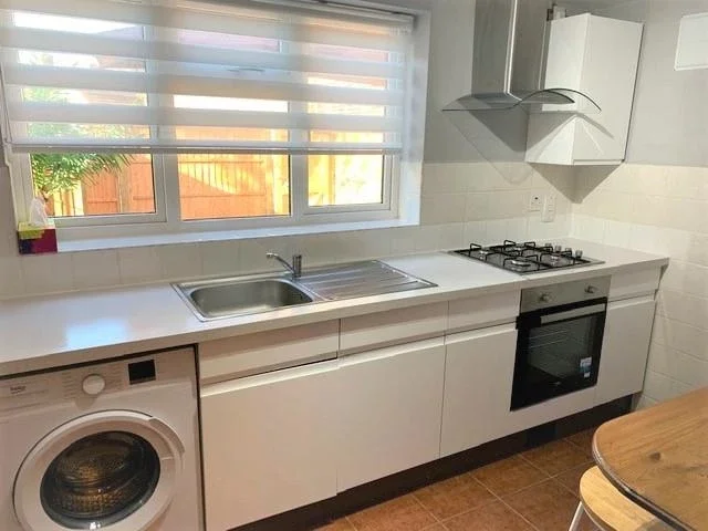 Flat Thaxton Place in Greater London