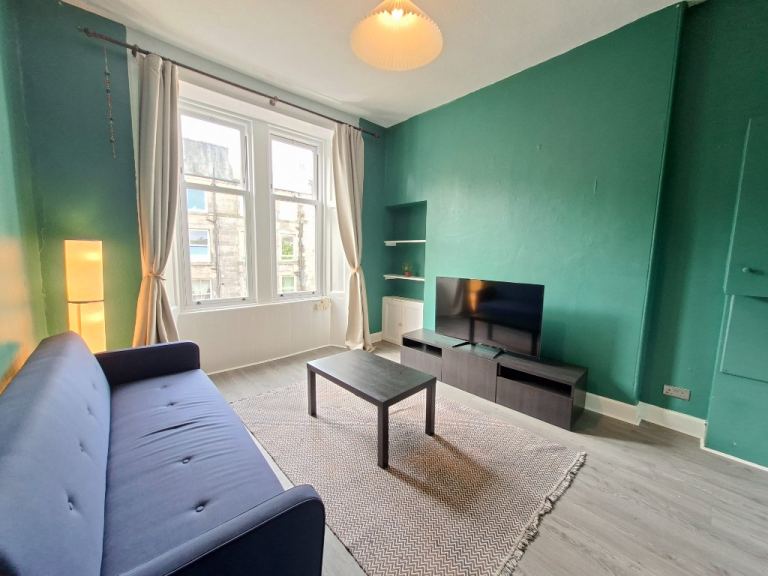 Flat Albert Street in City of Edinburgh
