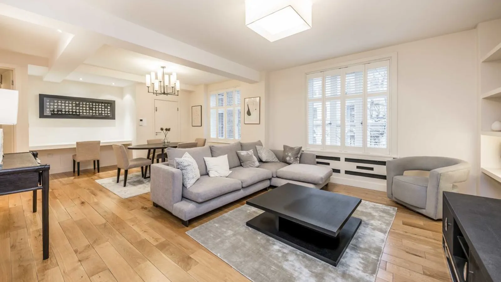 Flat Chesterfield Gardens in City of Westminster