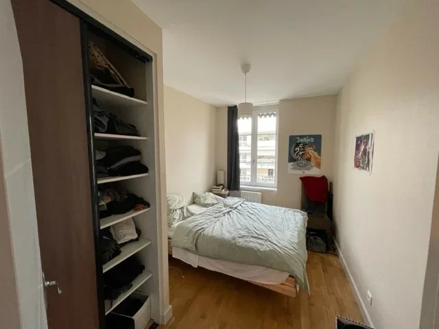 Flat Rue Paul Bert in Lyon
