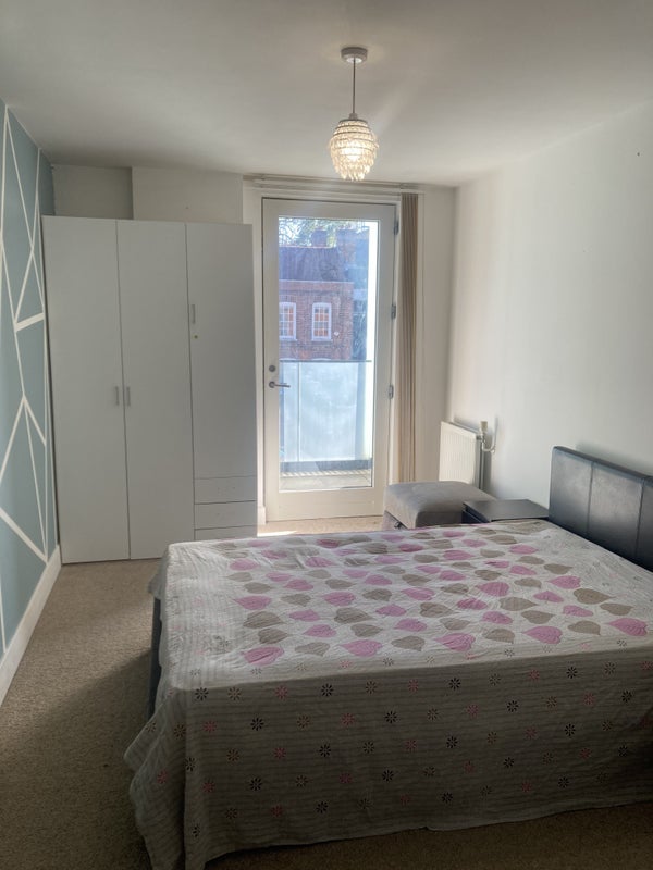Room Eltham Hill in Greater London