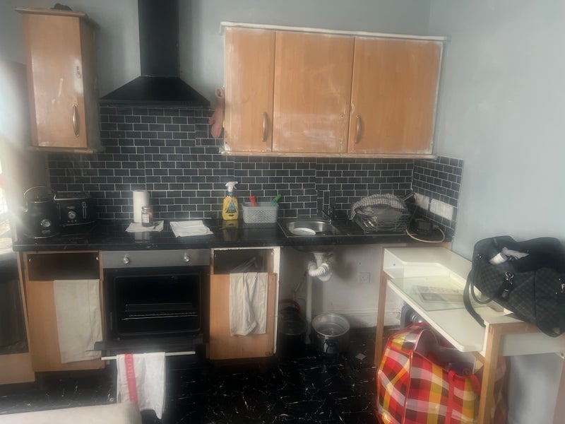 Flat Coldharbour Lane in Greater London