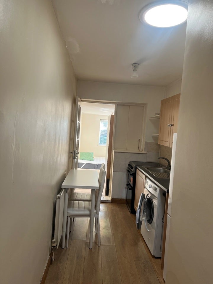 Flat Castleton Road in Greater London