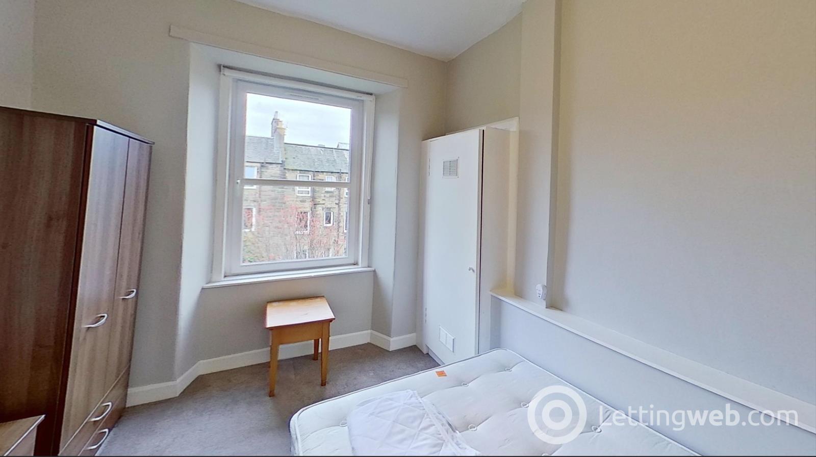 Flat Cathcart Place in City of Edinburgh