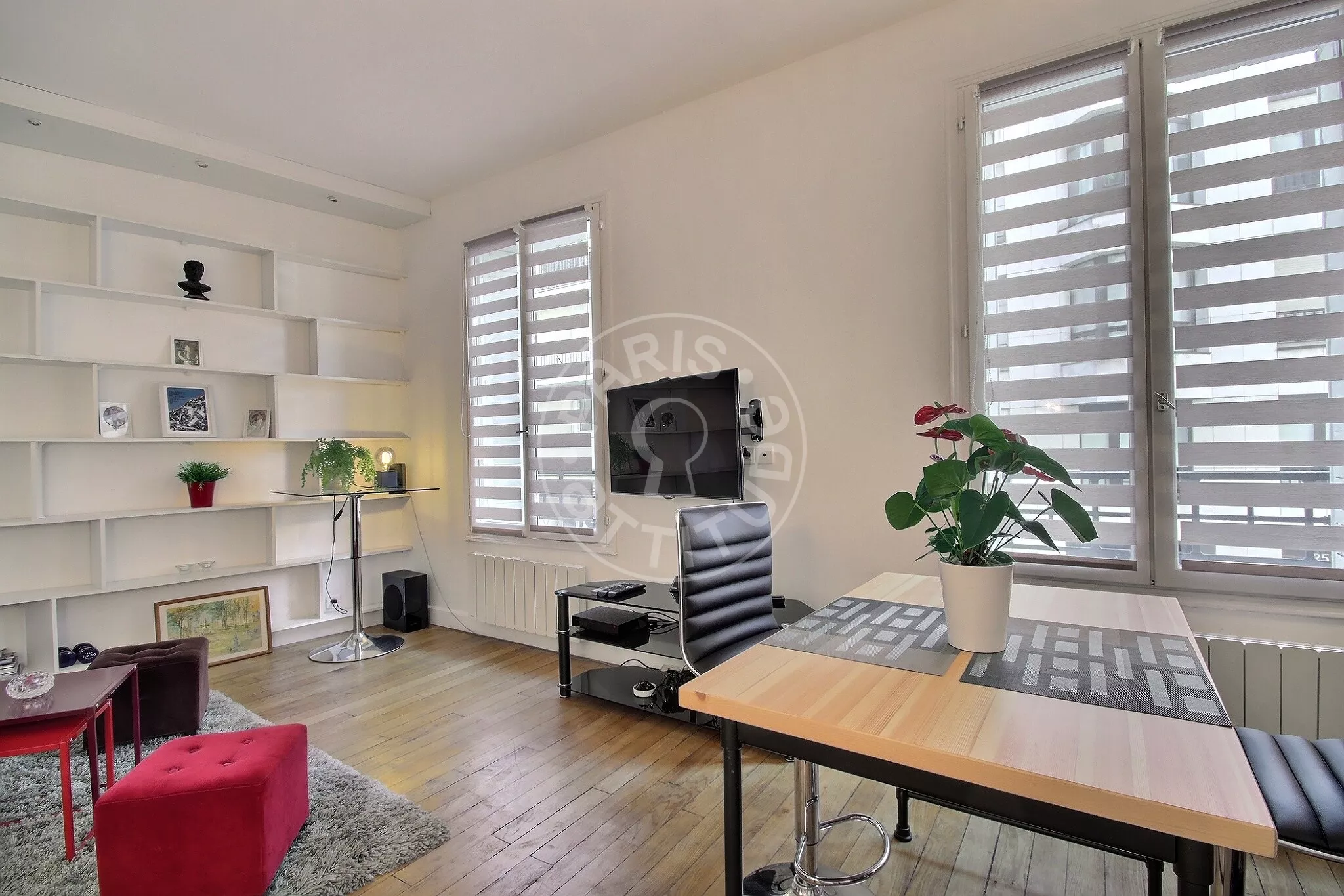 Flat Rue des Feuillantines in Paris