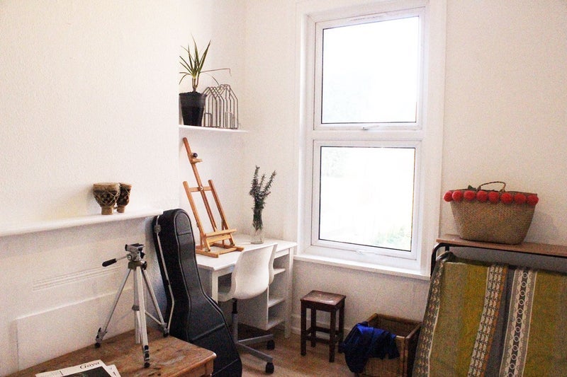 Room Fairfax Road in Greater London