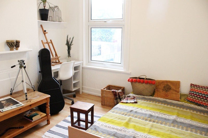 Room Fairfax Road in Greater London