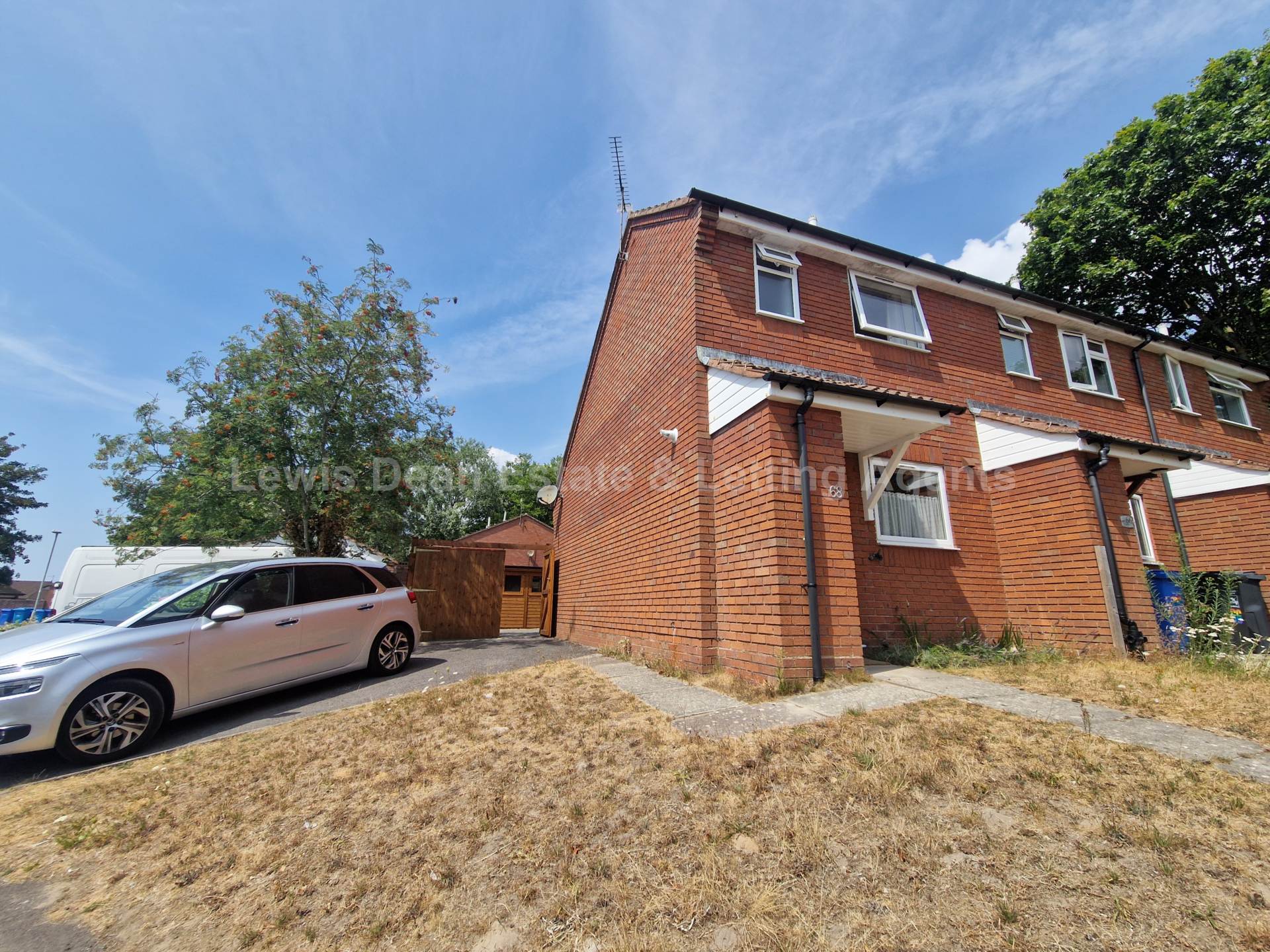 House Mapperton Close in Poole