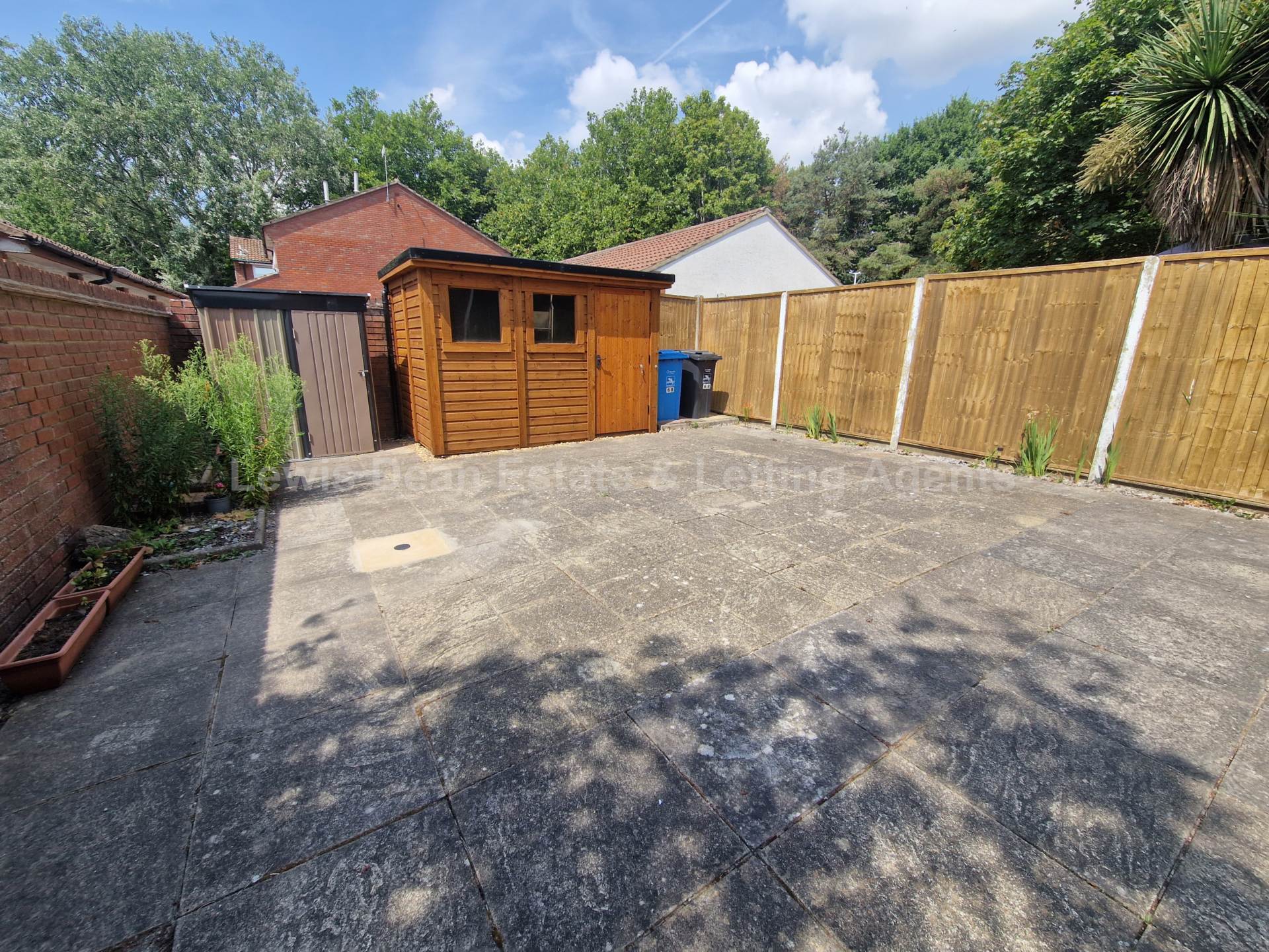 House Mapperton Close in Poole