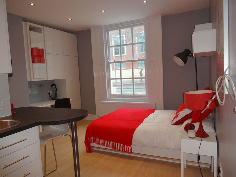 Room Castle Street in Worcester