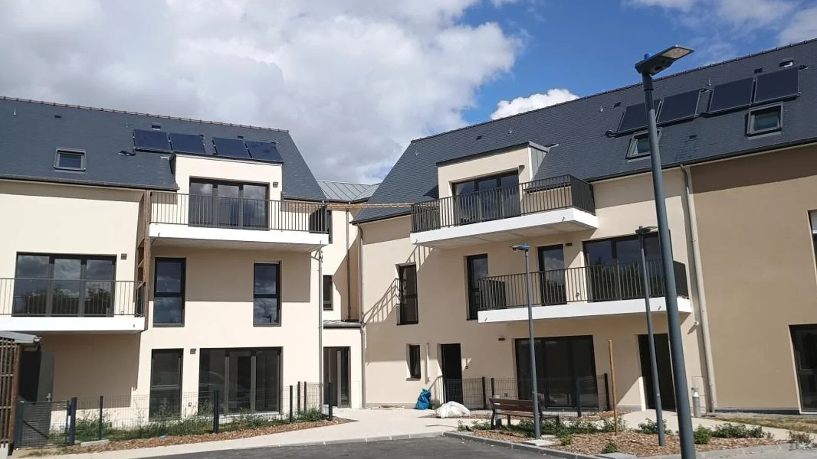 Appartement Rue du Ruisseau à Brécé