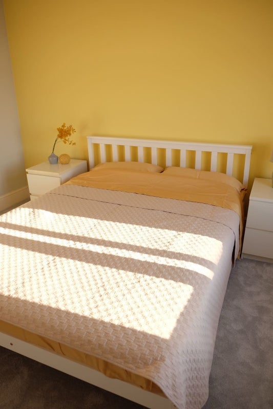 Room Crystal Palace Road in Greater London